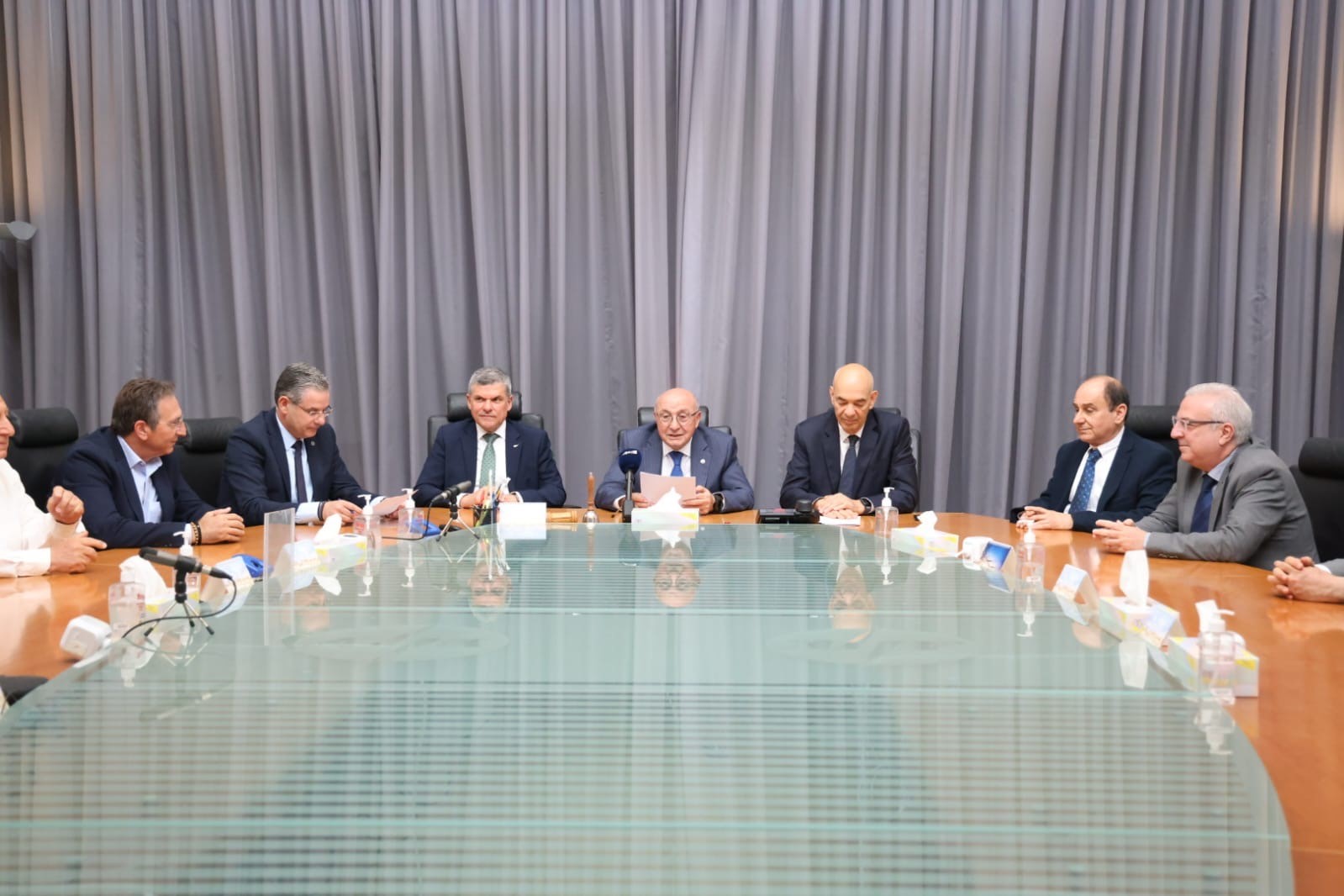 Συμφώνησαν ΑΗΚ και Κυπριακά Ταχυδρομεία για Πληρωμή Λογαριασμών της ΑΗΚ στα Ταχυδρομεία
