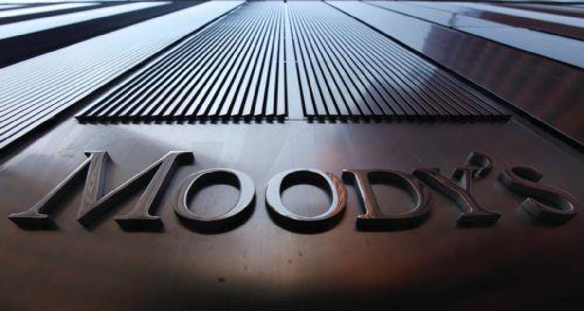 Ο οίκος Moody’s υποβάθμισε το αμερικανικό αξιόχρεο σε Aa1