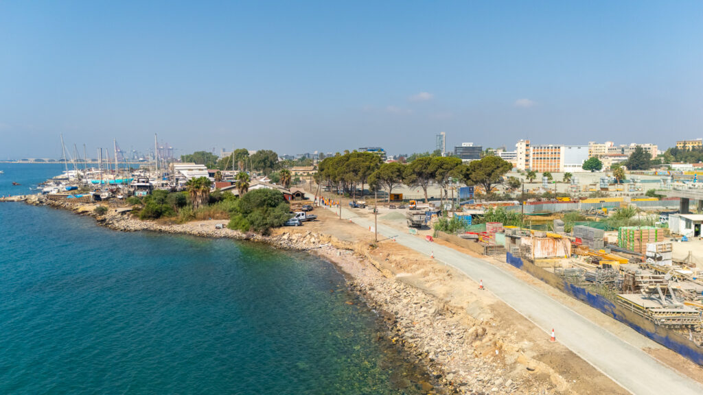 Αλλάζει όψη η Λεμεσός: Ξεκίνησαν τα έργα ανάπλασης στην Ακταία Οδό – Τι προβλέπει το πλάνο