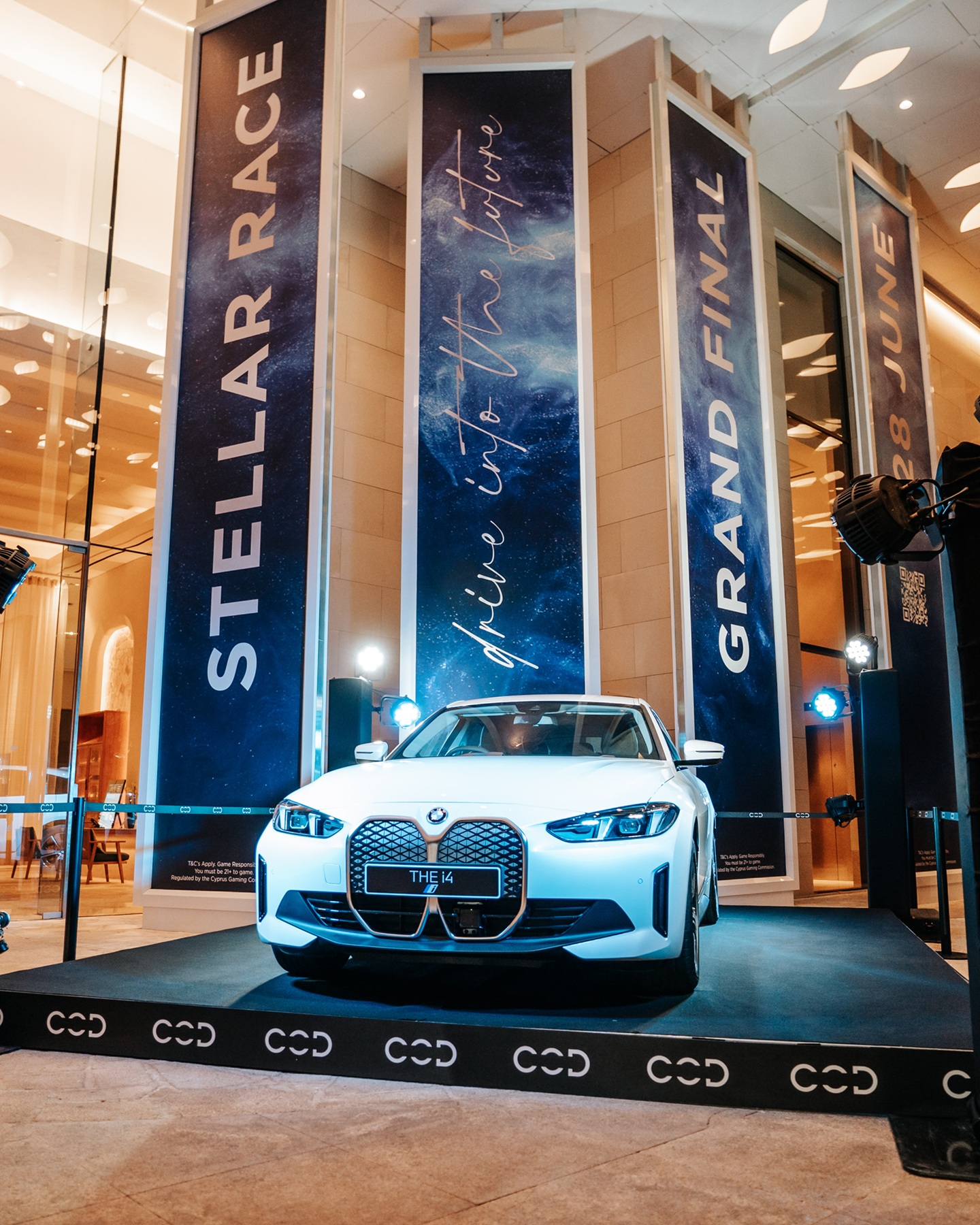 City of Dreams Mediterranean: Γιόρτασε τη 2η επέτειό του δωρίζοντας μία BMW i4 eDrive40 Gran Coupe