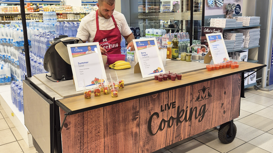 Live Cooking Event με τον Θεόδωρο Ελευθερίου στη Υπεραγορά ΜΕΤΡΟ Λάρνακας