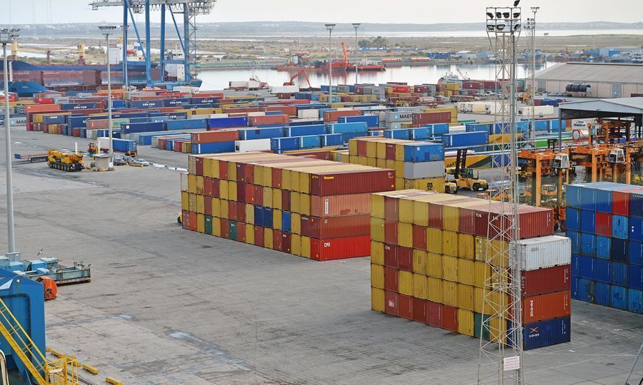 Αύξηση ελλείμματος εμπορικού ισοζυγίου το πρώτο εξάμηνο φέτος
