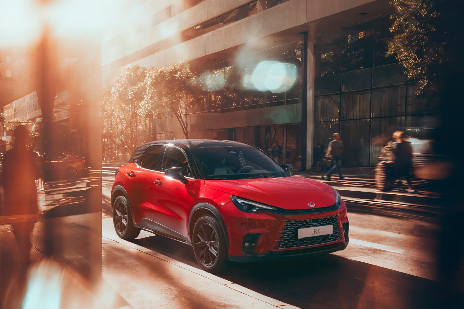 LBX Vibrant Edition – Περισσότερες επιλογές για το premium SUV της Lexus