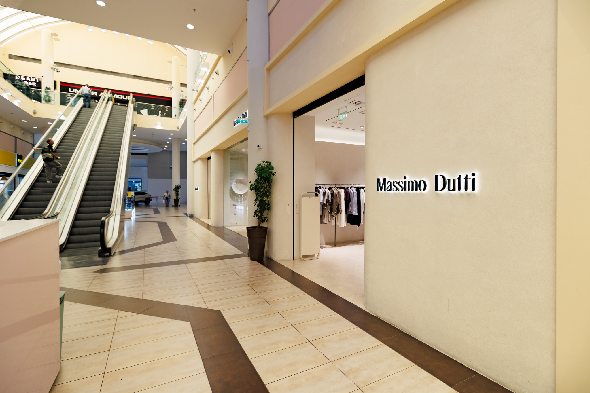 Η νέα εποχή του Massimo Dutti ξεκινά από την Κύπρο – Μόνο στο My Mall Limassol
