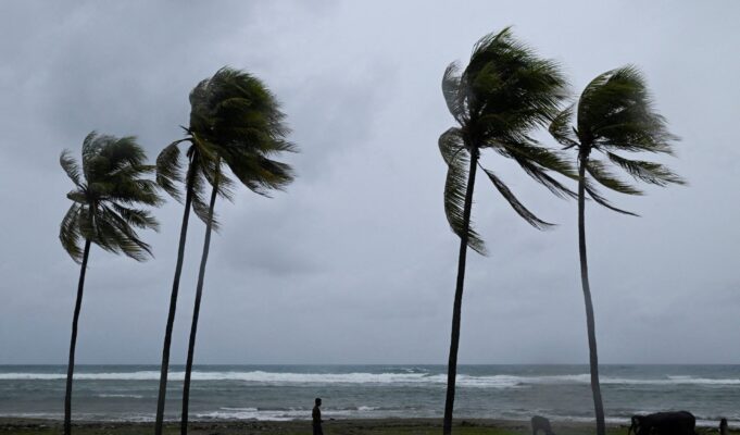 Η οργή των θερμών θαλασσών: Ο τυφώνας Melissa σαρώνει την Καραϊβική και γράφει ιστορία Η οργή των θερμών θαλασσών: Ο τυφώνας Melissa σαρώνει την Καραϊβική και γράφει ιστορία
