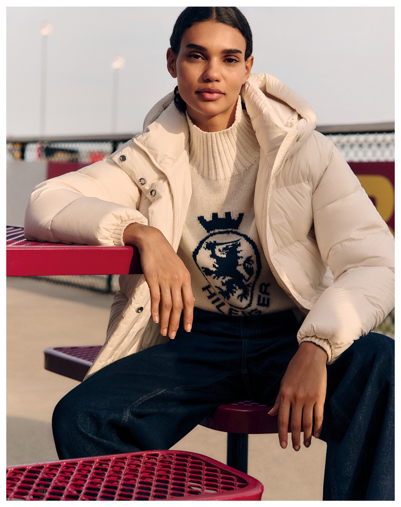 Tommy Hilfiger: Key outerwear κομμάτια για τις πρώτες φθινοπωρινές εμφανίσεις