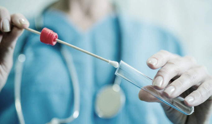 Νέο στέλεχος γρίπης προκαλεί ανησυχία στην Ευρώπη