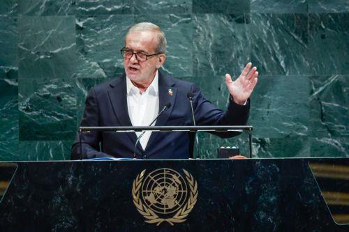 Ο Πρόεδρος του Ιράν κατηγορεί την κυβέρνησή του για την αύξηση του πληθωρισμού