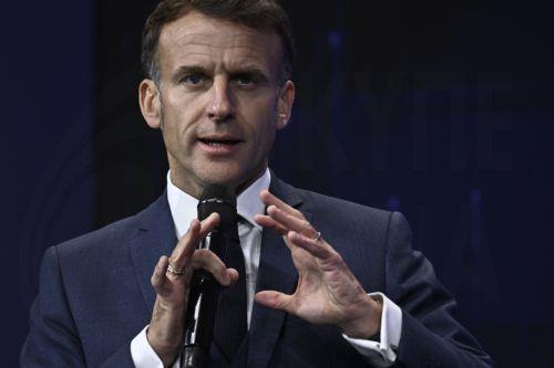 Ο Μακρόν αναμένεται να ανακοινώσει πρόγραμμα εθελουσίας στρατιωτικής θητείας