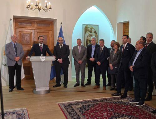 Οριστική συμφωνία για ΑΤΑ με επέκταση σε 55.000 χαμηλόμισθους λέει ο ΠτΔ