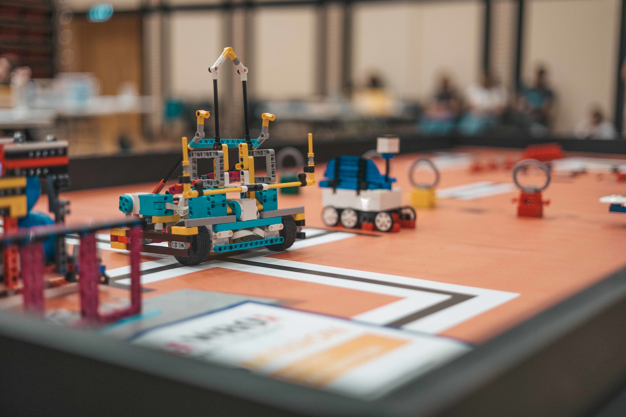 World Robot Olympiad (WRO): Τρεις κυπριακές ομάδες ρομποτικής στη Σιγκαπούρη