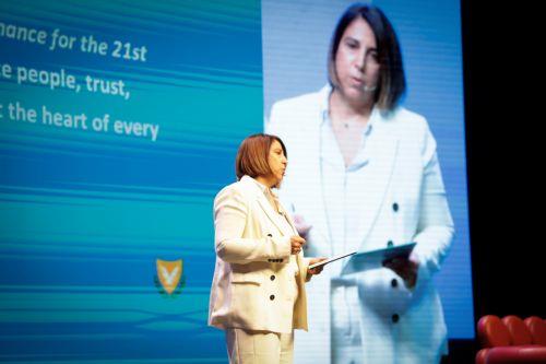 Η Κύπρος χτίζει μια εξωστρεφή οικονομία, είπε η Πική στα ΚΕΒΕ Business Leader Awards