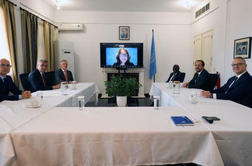 Συναντώνται οι διαπραγματευτές πριν από την Τριμερή