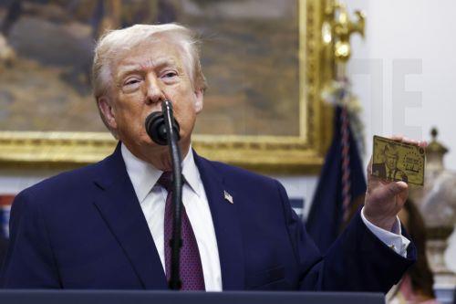 Ο Τραμπ αναστέλλει για λόγους «εθνικής ασφαλείας» όλα τα μεγάλα υπεράκτια έργα αιολικής ενέργειας