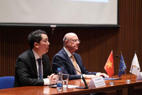 Την πεποίθηση ότι ο Προϋπολογισμός θα εγκριθεί εκφράζει ο ΥΠΟΙΚ