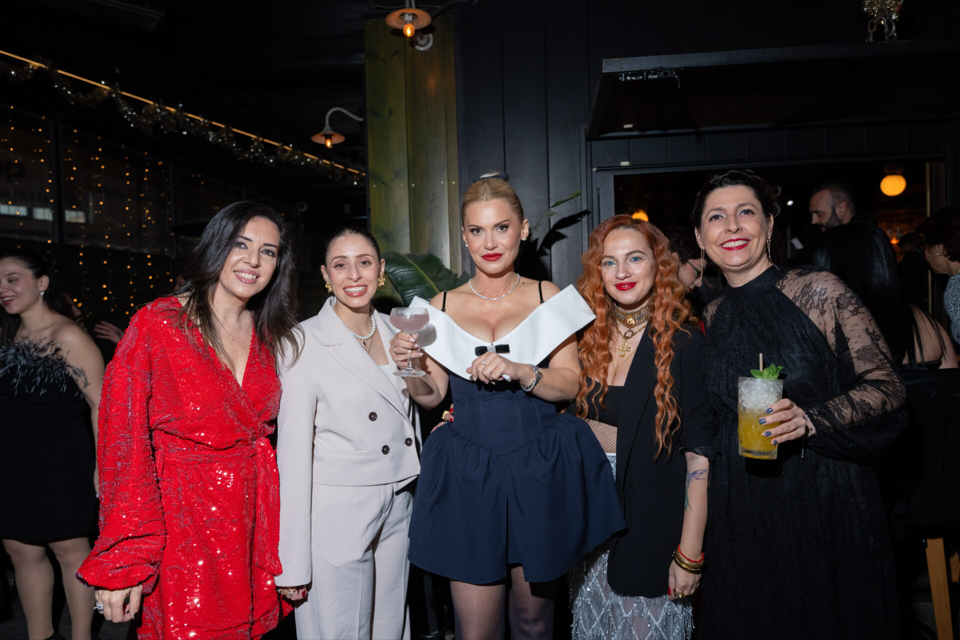 Orb Xmas Party 2025: &Eta; &kappa;&alpha;&theta;&iota;&epsilon;&rho;&omega;&mu;έ&nu;&eta; &beta;&rho;&alpha;&delta;&iota;ά &pi;&omicron;&upsilon; &epsilon;&nu;ώ&nu;&epsilon;&iota; &tau;&eta;&nu; &alpha;&gamma;&omicron;&rho;ά