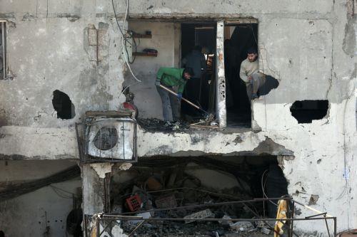 Το Ισραήλ συνεχίζει τις επιθέσεις στον Νότιο Λίβανο