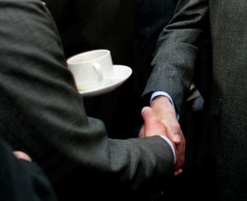 Υπογράφηκε συλλογική σύμβαση για όρους απασχόλησης προσωπικού των ΣΚΕ και ΕΚΕ