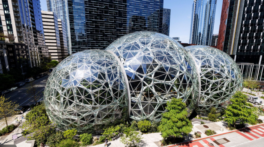 Μαζικές απολύσεις στην τεχνολογία το 2026 – Amazon και ASML στην κορυφή Μαζικές απολύσεις στην τεχνολογία το 2026 – Amazon και ASML στην κορυφή