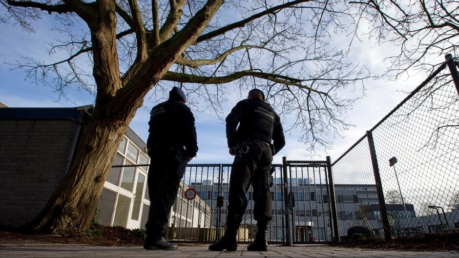 Συναγερμός στην Ολλανδία: Έκρηξη σε εβραϊκό σχολείο στο Άμστερνταμ