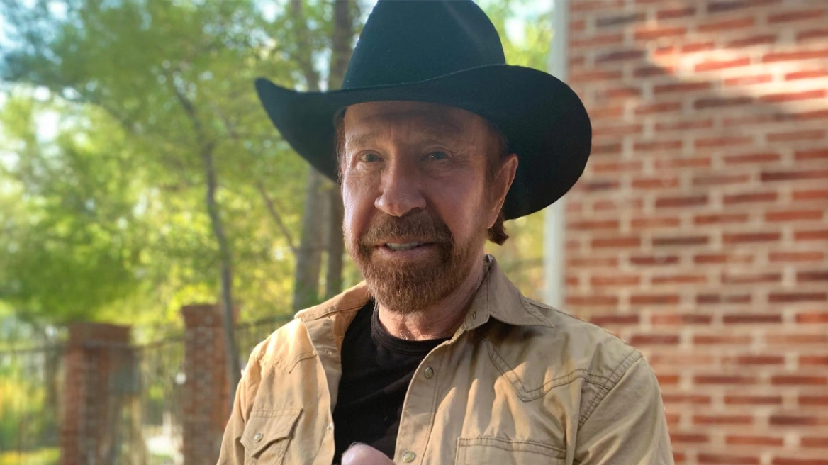 Πέθανε ο Τσακ Νόρις