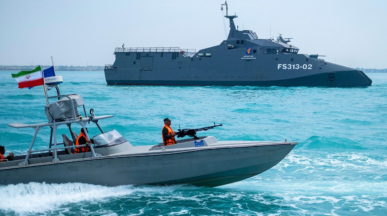 &Iota;&rho;ά&nu;: Έ&sigma;&omicron;&delta;&alpha; &alpha;&pi;ό &tau;&alpha; &Sigma;&tau;&epsilon;&nu;ά &tau;&omicron;&upsilon; &Omicron;&rho;&mu;&omicron;ύ&zeta; &ndash; $2 &epsilon;&kappa;&alpha;&tau;. &alpha;&nu;ά &pi;&lambda;&omicron;ί&omicron;