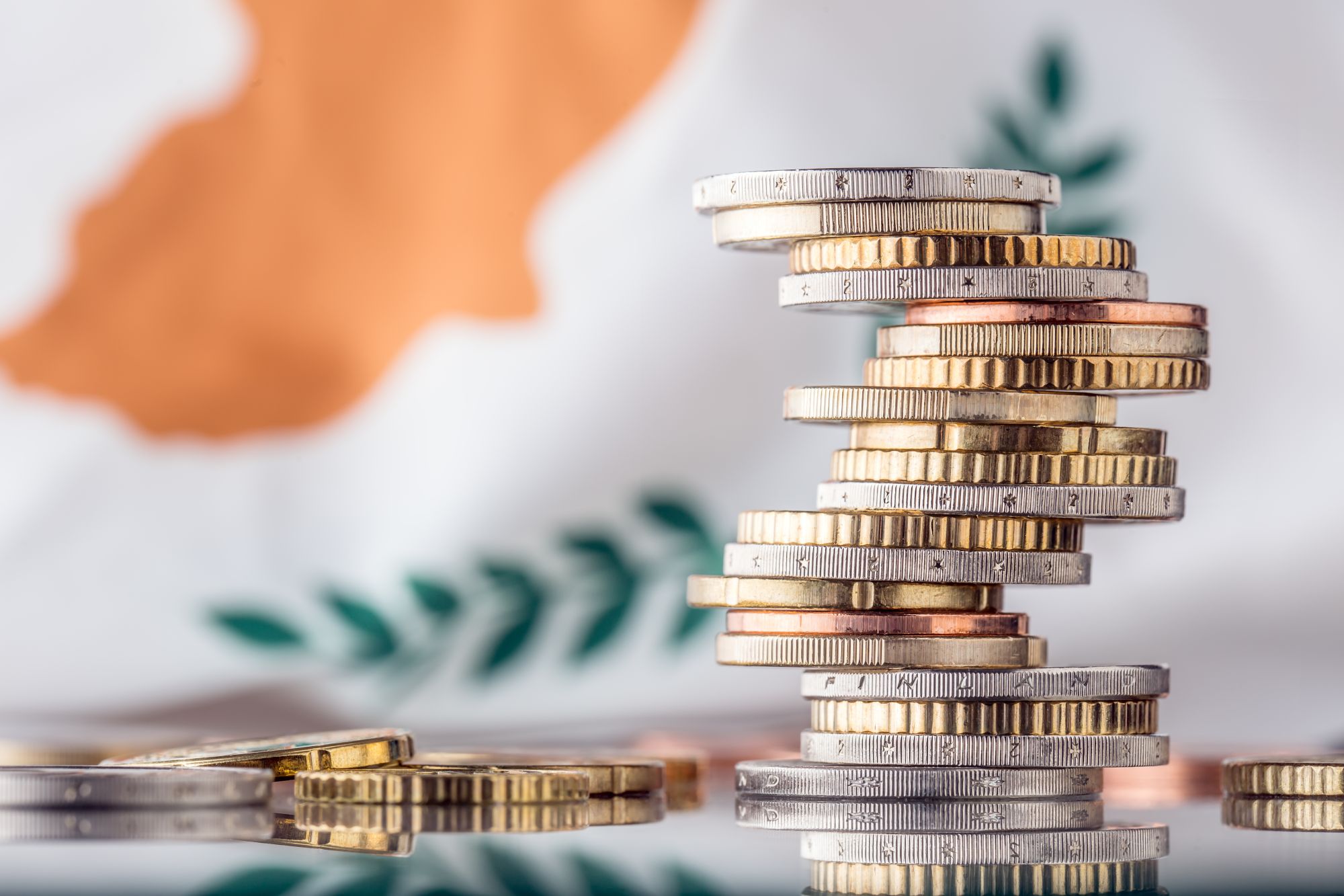 &Kappa;ύ&pi;&rho;&omicron;&sigmaf;: &Pi;&lambda;&eta;&theta;&omega;&rho;&iota;&sigma;&mu;ό&sigmaf; &sigma;&tau;&omicron; 3% &mu;&epsilon; &laquo;&phi;&omega;&tau;&iota;ά&raquo; &alpha;&pi;ό &tau;&eta;&nu; &epsilon;&nu;έ&rho;&gamma;&epsilon;&iota;&alpha;