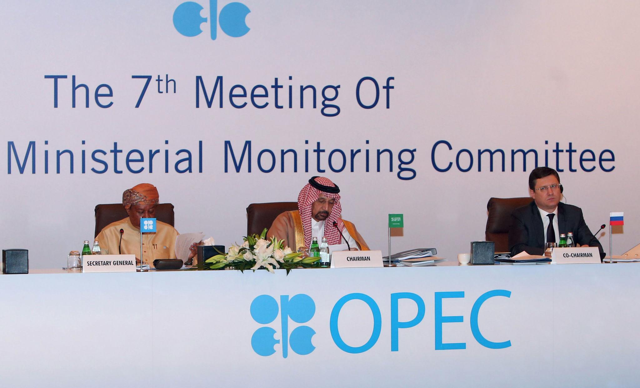 United Arab Emirates &alpha;&pi;&omicron;&chi;&omega;&rho;&omicron;ύ&nu; &alpha;&pi;ό OPEC &kappa;&alpha;&iota; OPEC+: &Gamma;&epsilon;&omega;&pi;&omicron;&lambda;&iota;&tau;&iota;&kappa;ό&sigmaf; &sigma;&epsilon;&iota;&sigma;&mu;ό&sigmaf; &sigma;&tau;&eta;&nu; &alpha;&gamma;&omicron;&rho;ά &epsilon;&nu;έ&rho;&gamma;&epsilon;&iota;&alpha;&sigmaf;