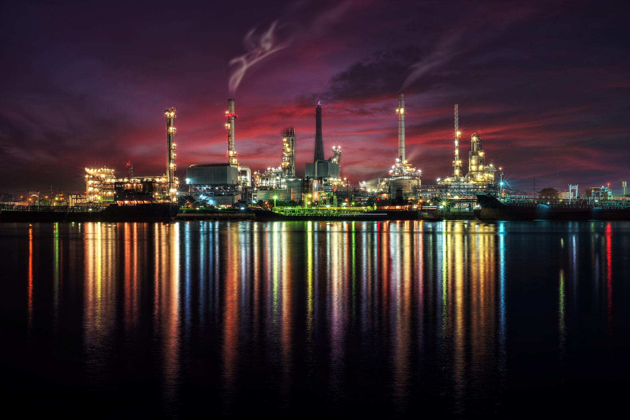 Goldman Sachs: &Pi;&iota;&omicron; &psi;&eta;&lambda;ά &tau;&omicron; &pi;&epsilon;&tau;&rho;έ&lambda;&alpha;&iota;&omicron; &lambda;ό&gamma;&omega; &Mu;έ&sigma;&eta;&sigmaf; &Alpha;&nu;&alpha;&tau;&omicron;&lambda;ή&sigmaf;