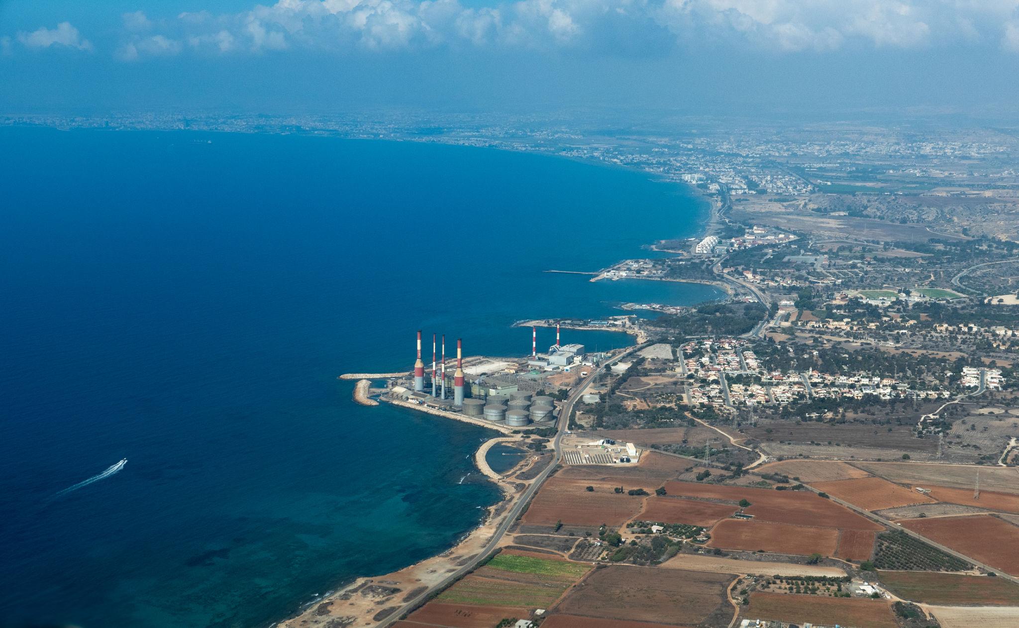 ΑΗΚ: Επένδυση εκατομμυρίων στη Δεκέλεια – Νέες γεννήτριες από τη Siemens και μεγάλα έργα αποθήκευσης ενέργειας