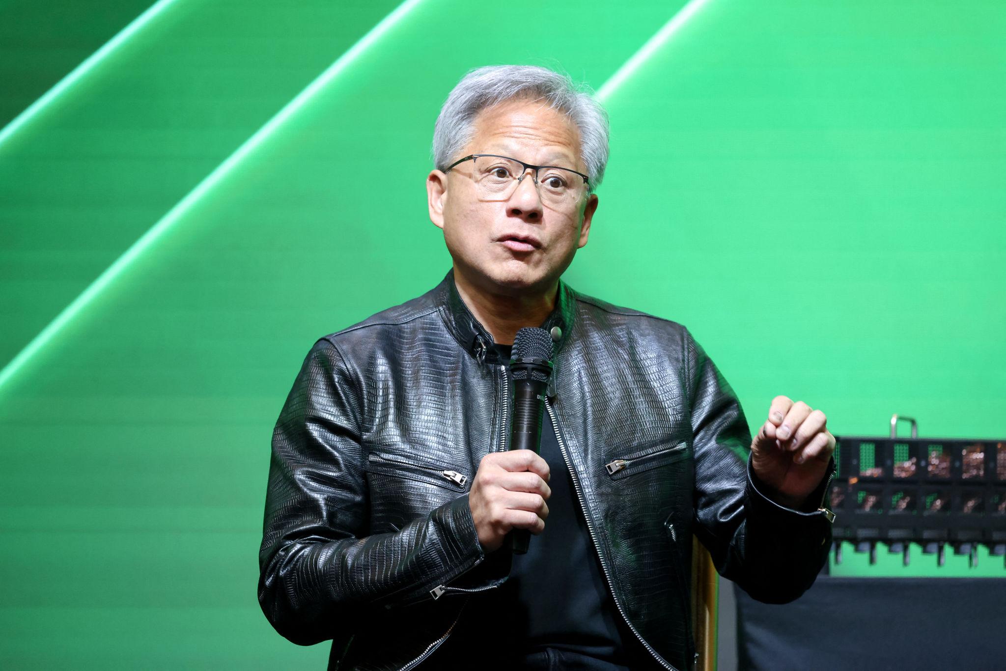 Nvidia: &Eta; &alpha;&gamma;&omicron;&rho;ά &tau;&omega;&nu; AI &epsilon;&pi;&epsilon;&xi;&epsilon;&rho;&gamma;&alpha;&sigma;&tau;ώ&nu; &mu;&pi;&omicron;&rho;&epsilon;ί &nu;&alpha; &phi;&tau;ά&sigma;&epsilon;&iota; &tau;&alpha; 200 &delta;&iota;&sigma;. &delta;&omicron;&lambda;ά&rho;&iota;&alpha; &ndash; &laquo;&Kappa;&lambda;&epsilon;&iota;&delta;ί&raquo; &eta; &Kappa;ί&nu;&alpha;