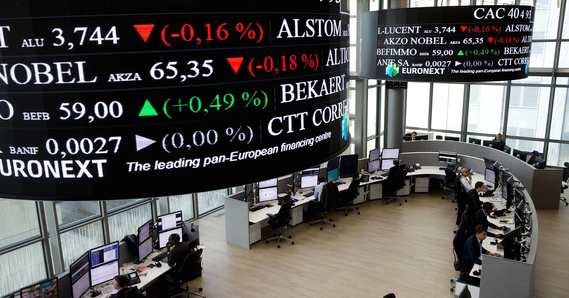 &Pi;&tau;ώ&sigma;&eta; &sigma;&tau;&iota;&sigmaf; &epsilon;&upsilon;&rho;&omega;&alpha;&gamma;&omicron;&rho;έ&sigmaf; &mu;&epsilon;&tau;ά &tau;&omicron; &rho;ά&lambda;&iota; &ndash; &Sigma;&tau;&omicron; &epsilon;&pi;ί&kappa;&epsilon;&nu;&tau;&rho;&omicron; &Mu;έ&sigma;&eta; &Alpha;&nu;&alpha;&tau;&omicron;&lambda;ή, &pi;&epsilon;&tau;&rho;έ&lambda;&alpha;&iota;&omicron; &kappa;&alpha;&iota; &Epsilon;&Kappa;&Tau;
