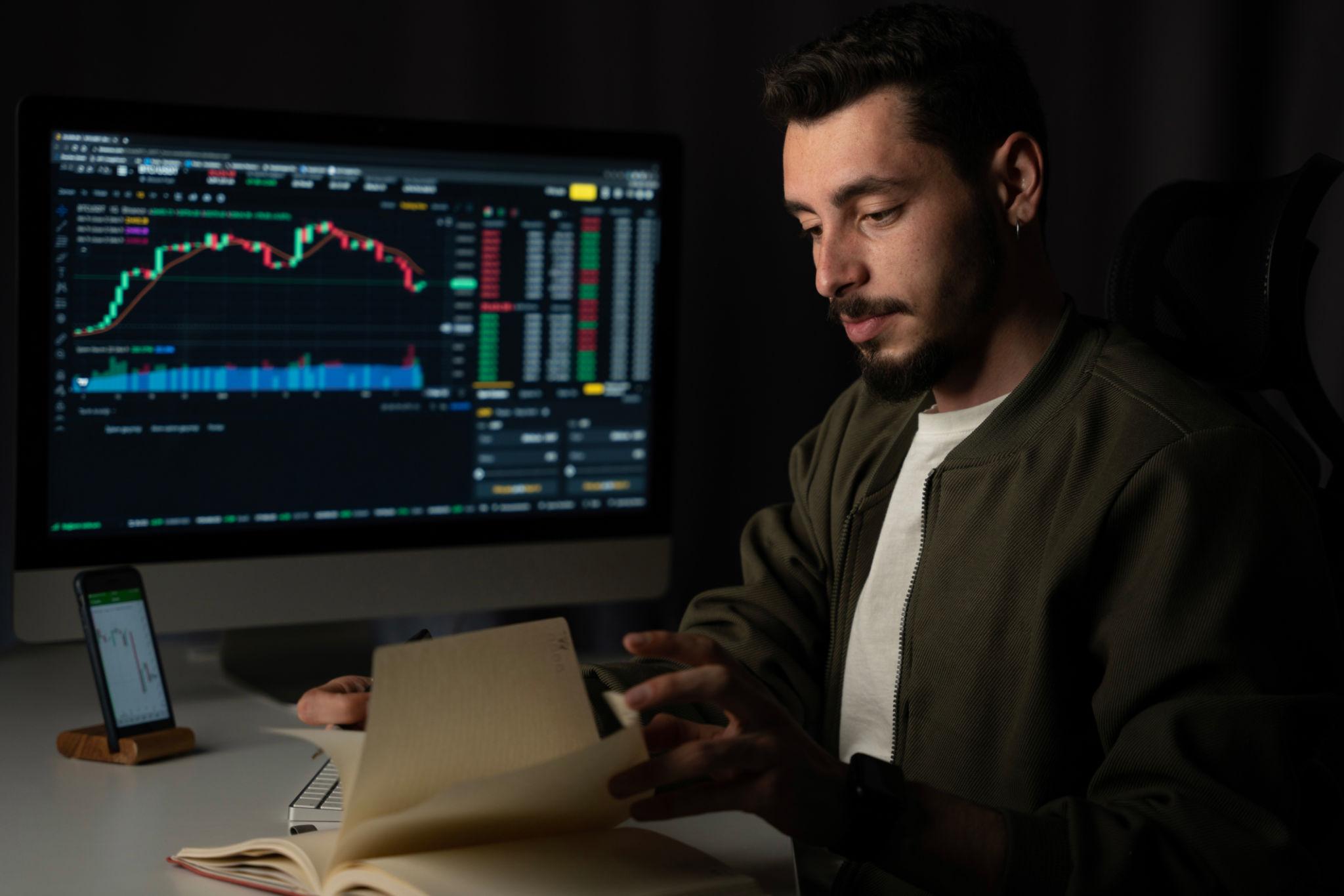 Έ&rho;&chi;&epsilon;&tau;&alpha;&iota; &phi;ό&rho;&omicron;&sigmaf; &upsilon;&pi;&epsilon;&rho;&alpha;&xi;ί&alpha;&sigmaf; 15% &sigma;&tau;&alpha; &kappa;&rho;&upsilon;&pi;&tau;&omicron;&nu;&omicron;&mu;ί&sigma;&mu;&alpha;&tau;&alpha; &sigma;&tau;&eta;&nu; &Epsilon;&lambda;&lambda;ά&delta;&alpha; &ndash; &Tau;&iota; &iota;&sigma;&chi;ύ&epsilon;&iota; &sigma;&tau;&eta;&nu; &Kappa;ύ&pi;&rho;&omicron;;