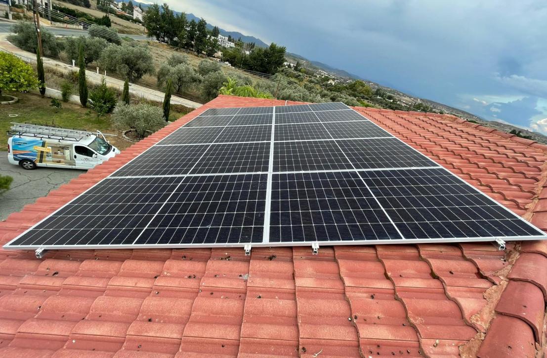 &Phi;&omega;&tau;&omicron;&beta;&omicron;&lambda;&tau;&alpha;ϊ&kappa;ά: &Kappa;&upsilon;&rho;&iota;ά&rho;&chi;&eta;&sigma;&alpha;&nu; &kappa;&alpha;&iota; &tau;&omicron; 2025 &sigma;&tau;&eta;&nu; &Epsilon;&lambda;&lambda;ά&delta;&alpha; &mu;&epsilon; &mu;&epsilon;&rho;ί&delta;&iota;&omicron; 84% &sigma;&tau;&iota;&sigmaf; &nu;έ&epsilon;&sigmaf; &Alpha;&Pi;&Epsilon;