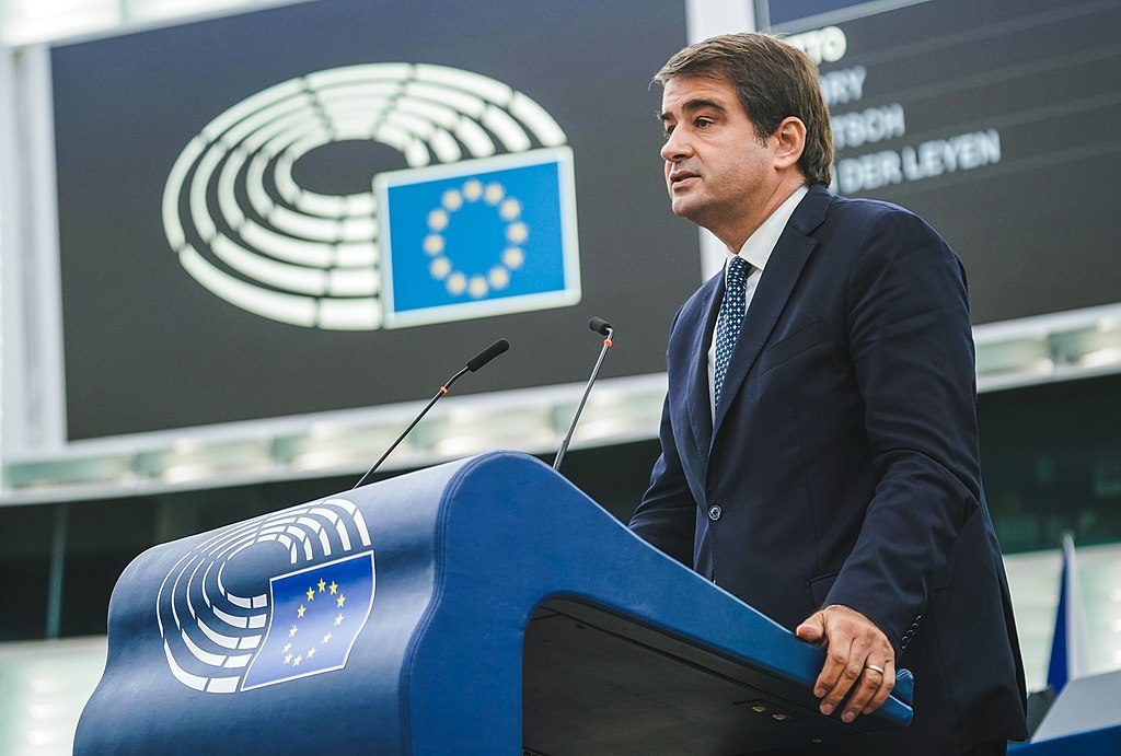 Ραφαέλε Φίτο: Ο άνθρωπος της Κομισιόν για το Κυπριακό – Ποιος είναι ο νέος ειδικός αντιπρόσωπος της ΕΕ