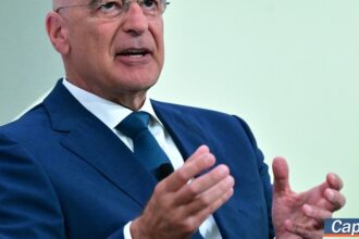 Ο Έλληνας υπουργός Εθνικής Άμυνας Νίκος Δένδιας σε επίσημη εκδήλωση