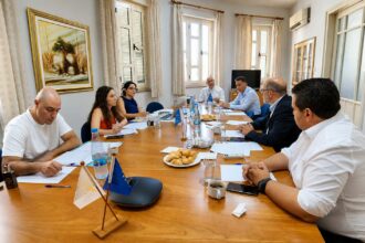 Εκπρόσωποι της Ένωσης Δήμων Κύπρου σε διαβούλευση για την προσιτή στέγαση