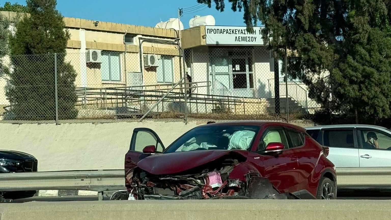 &Kappa;&alpha;&rho;&alpha;&mu;&pi;ό&lambda;&alpha; &tau;&epsilon;&sigma;&sigma;ά&rho;&omega;&nu; &omicron;&chi;&eta;&mu;ά&tau;&omega;&nu; &sigma;&tau;&omicron;&nu; &alpha;&upsilon;&tau;&omicron;&kappa;&iota;&nu;&eta;&tau;ό&delta;&rho;&omicron;&mu;&omicron; &Lambda;&epsilon;&mu;&epsilon;&sigma;&omicron;ύ&ndash;&Pi;ά&phi;&omicron;&upsilon;