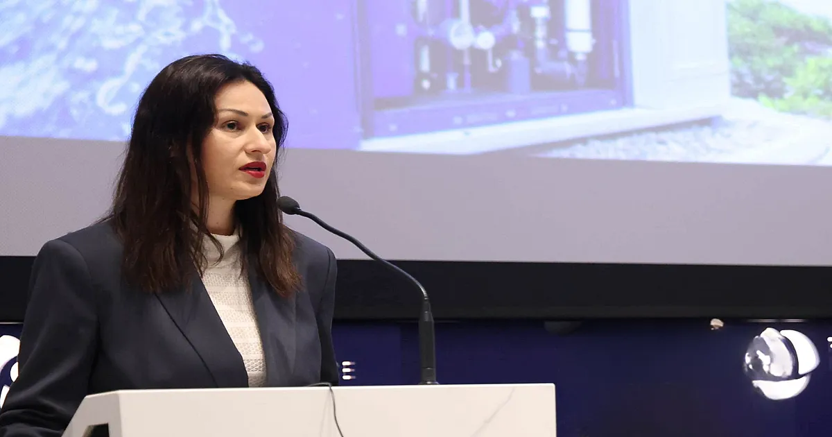 Στο Γυμνάσιο Δροσιάς η Μαρία Παναγιώτου: Αντίστροφη μέτρηση για την αποχώρηση από το Υπουργείο