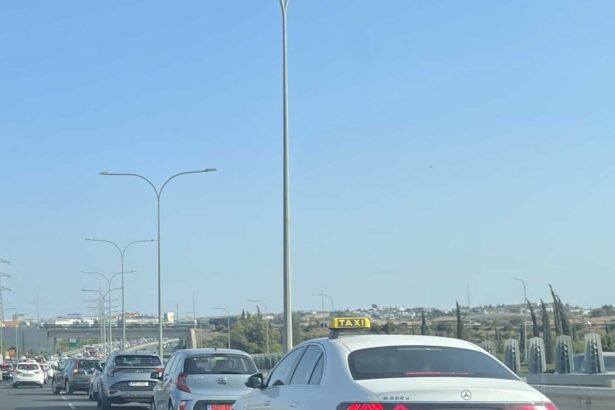 Κυκλοφοριακή συμφόρηση σε αυτοκινητόδρομο της Κύπρου