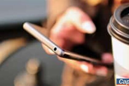 Ψηφιακό τηλεπικοινωνιακό δίκτυο που συμβολίζει τις υποδομές 6G και την τεχνολογική κυριαρχία