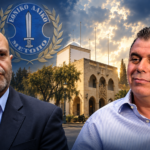 Ο Χρίστος Χρίστου και ο Ανδρέας Παπαχαραλάμπους σε σύνθεση με το Προεδρικό και το έμβλημα του ΕΛΑΜ