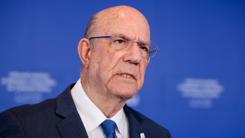 Ο υπουργός Οικονομικών Μάκης Κεραυνός σε εκδήλωση στη Λευκωσία τον Ιούνιο 2026