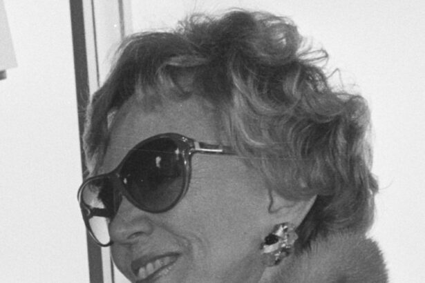 Η Μαργαρίτα Παπανδρέου σε ιστορική φωτογραφία του 1987