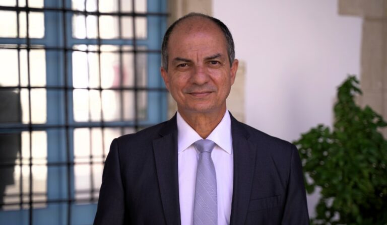 Ο Μαρίνος Κυναιγείρου, πρόεδρος του Συμβουλίου Εγγραφής Κτηματομεσιτών