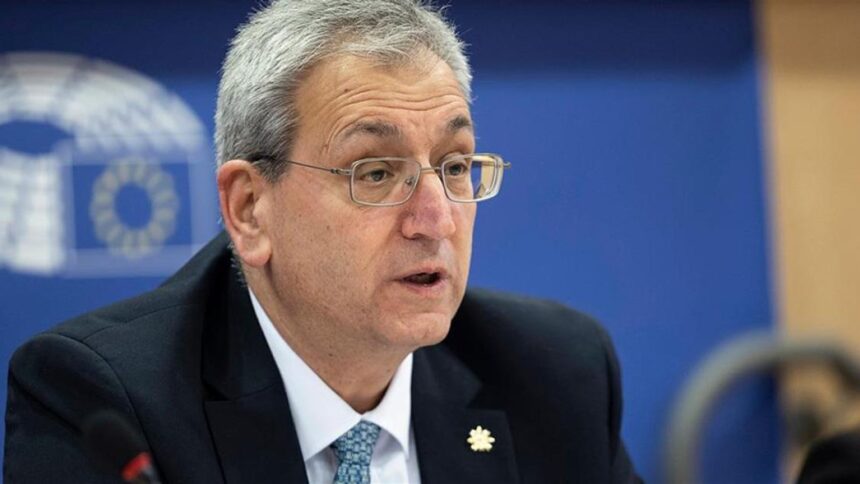 Ο Υπουργός Εργασίας Μαρίνος Μουσιούττας μιλά για τη συνταξιοδοτική μεταρρύθμιση