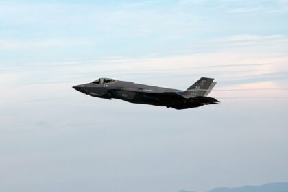 Μαχητικό αεροσκάφος F-35A εν πτήσει