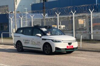 Όχημα Apollo Go σε δοκιμή αυτόνομης οδήγησης στην Κίνα το 2025