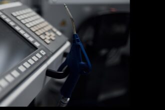 Πραγματική αντλία και ακροφύσιο καυσίμου