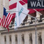 Το Χρηματιστήριο της Νέας Υόρκης στη Wall Street
